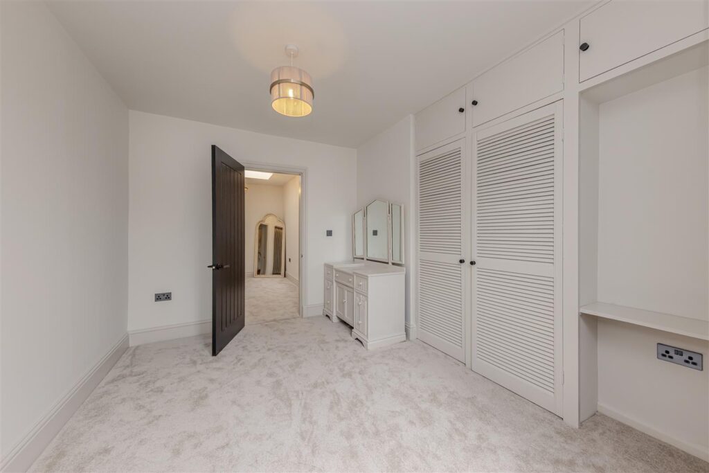 Marlborough Drive, Macclesfield, Cheshire, SK10 2JX
