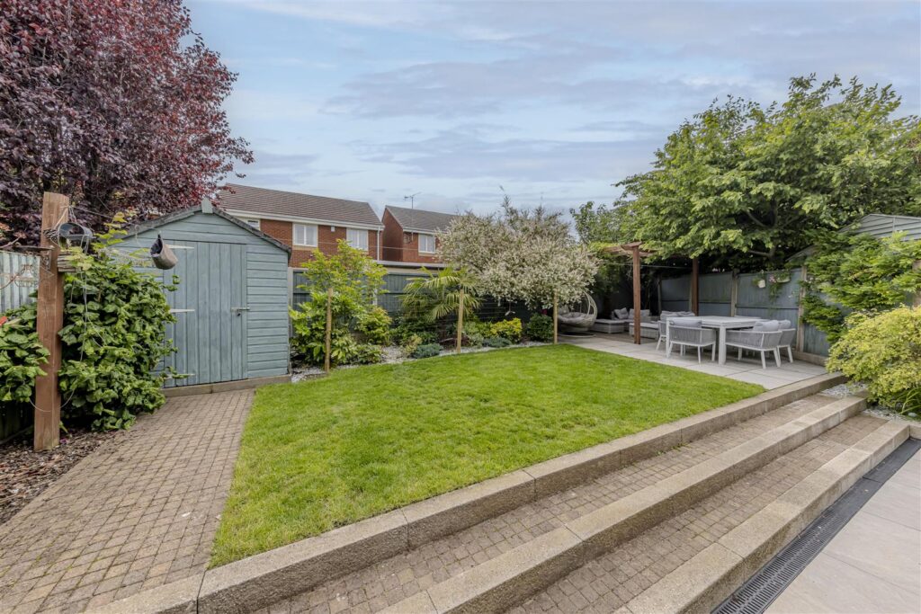 Balmoral Drive, Cheadle, Staffordshire, ST10 1WB