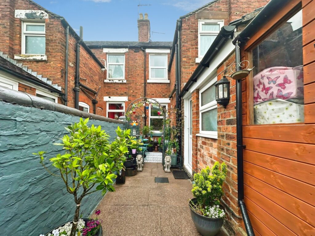 Picton Street, Leek, Staffordshire, ST13 8AU