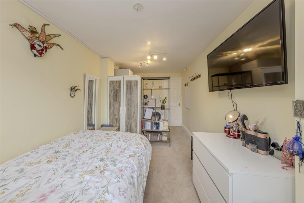 Balmoral Drive, Cheadle, Staffordshire, ST10 1WB