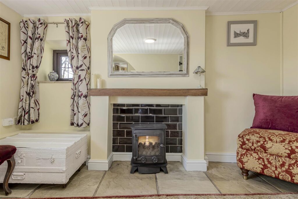 Dunwood Lane, Rudyard, Staffordshire, ST13 8RG