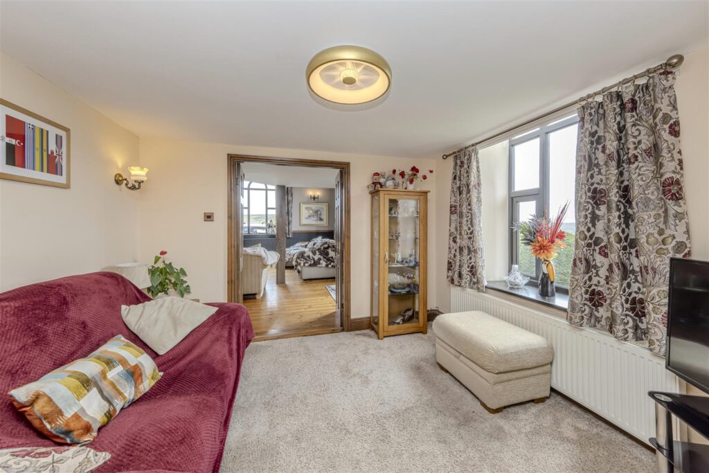 Buxton Road, Upper Hulme, Staffordshire, ST13 8UH