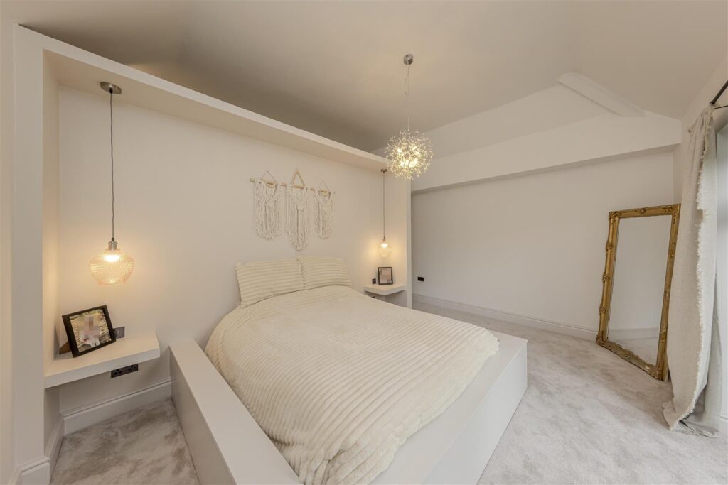 Marlborough Drive, Macclesfield, Cheshire, SK10 2JX