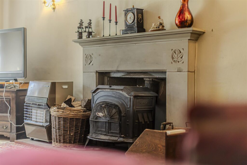 Hulme End, Staffordshire, SK17 0EY