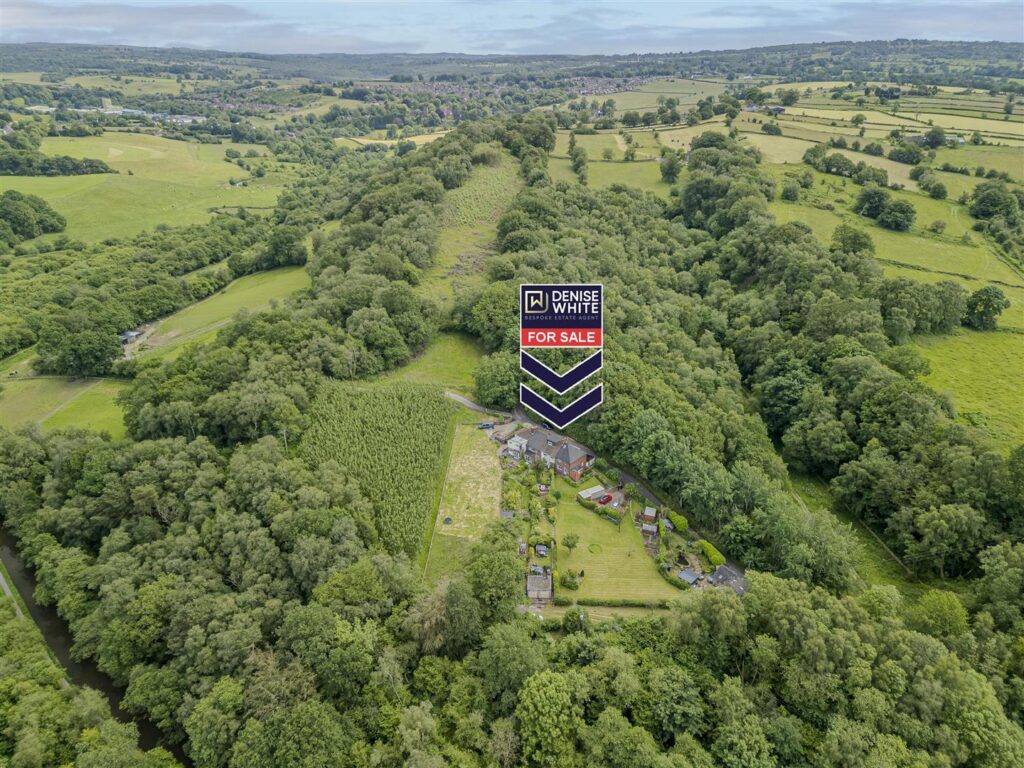 Park Lane, Cheddleton, Staffordshire, ST13 7JS