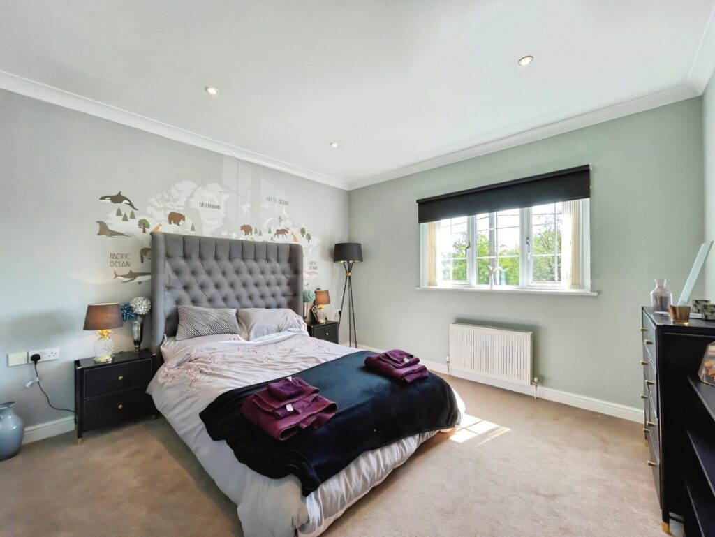 Leek Road, Endon, Staffordshire, ST9 9EF
