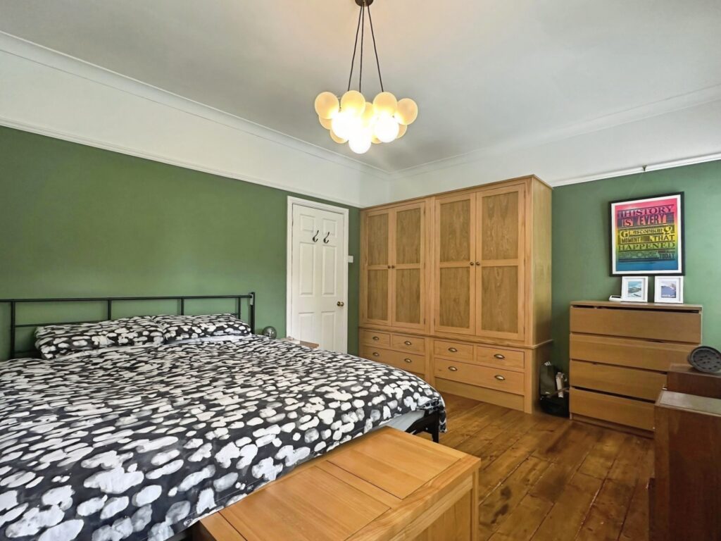 Westwood Road, Leek, Staffordshire, ST13 8DH