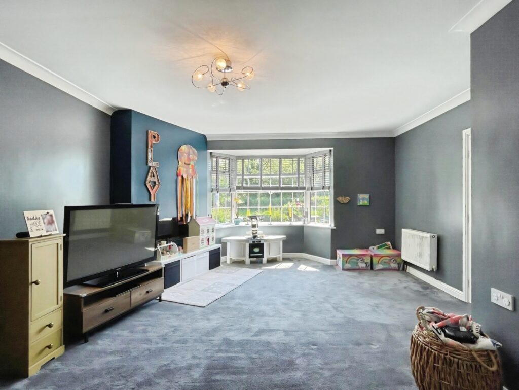 Leek Road, Endon, Staffordshire, ST9 9EF