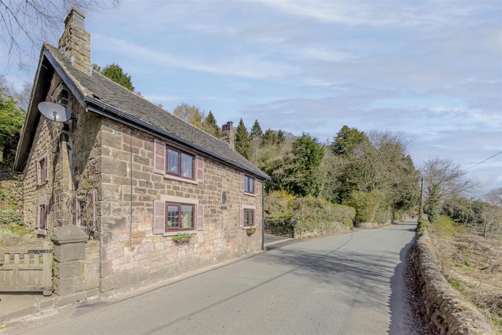 Dunwood Lane, Rudyard, Staffordshire, ST13 8RG