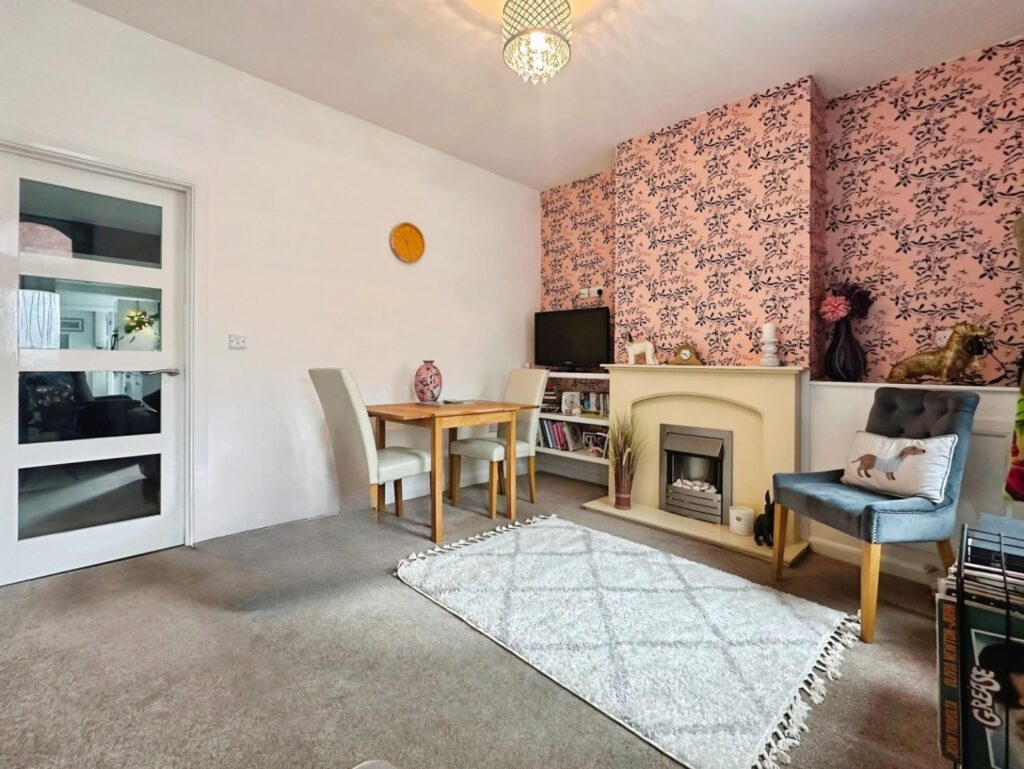 Picton Street, Leek, Staffordshire, ST13 8AU