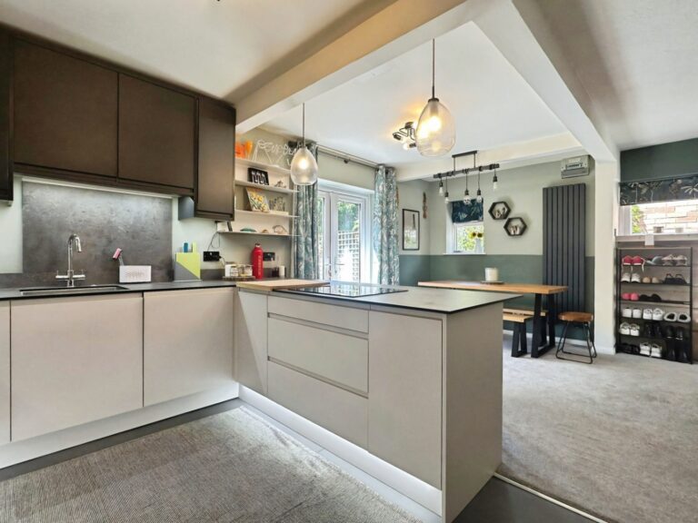 Hampshire Close, Endon, Staffordshire, ST9 9HU