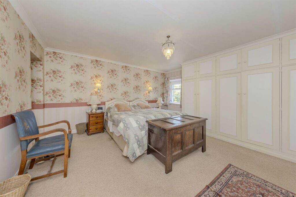 Hulme End, Staffordshire, SK17 0EY