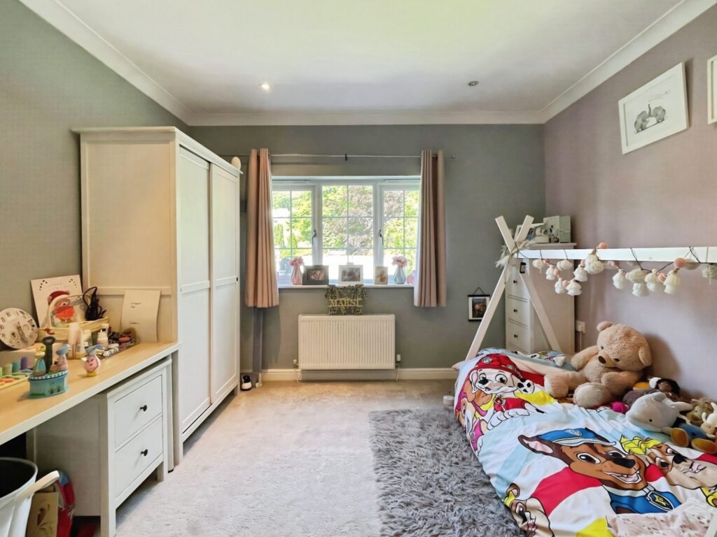 Leek Road, Endon, Staffordshire, ST9 9EF