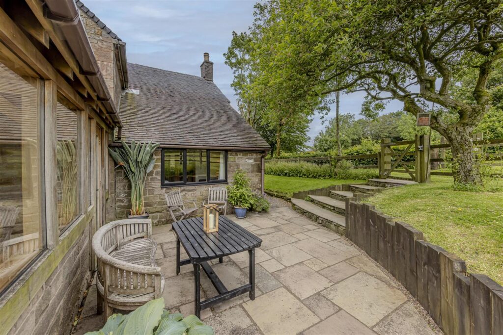 Little Blakelow Farm, Bottom Lane, Ipstones, Staffordshire, ST10 2LN