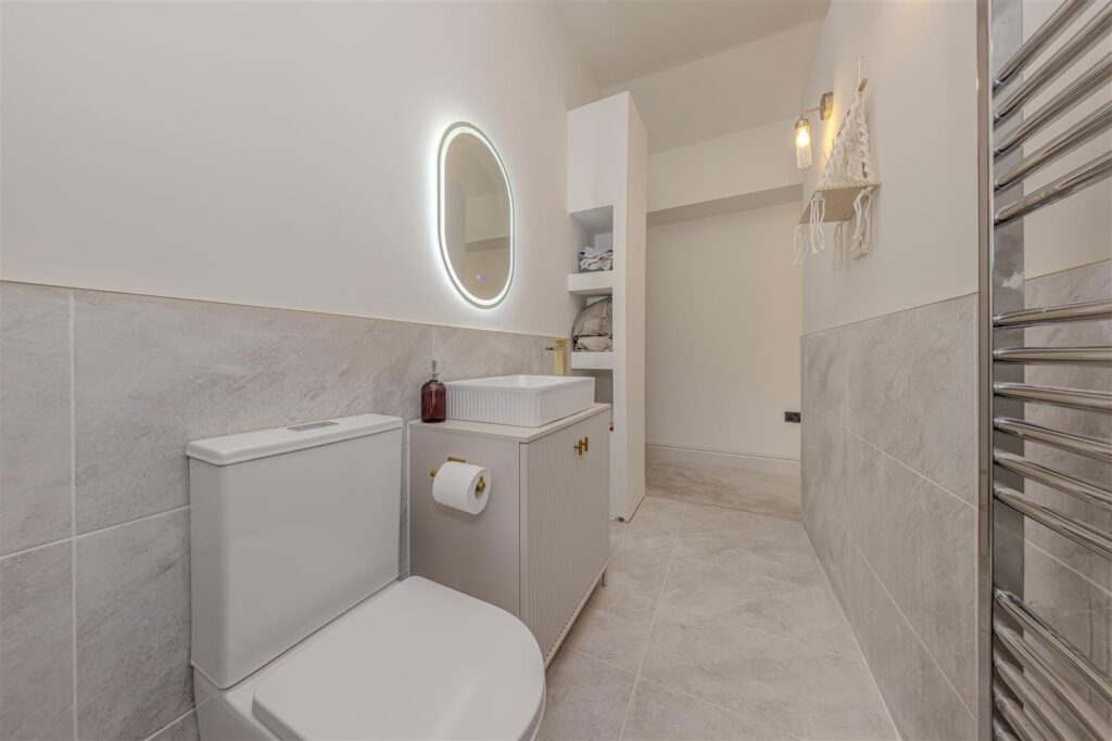 Marlborough Drive, Macclesfield, Cheshire, SK10 2JX