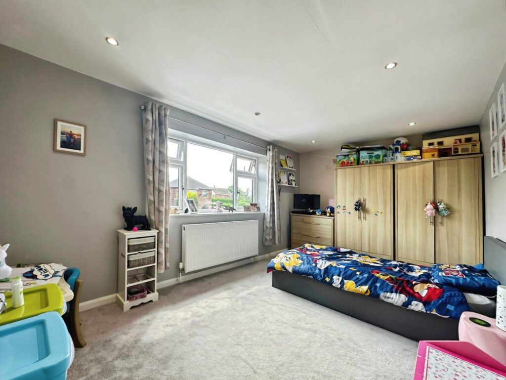 Heath Avenue, Werrington, Staffordshire, ST9 0HU