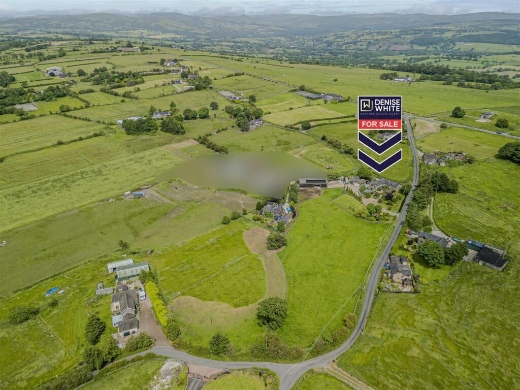 Hot Lane, Biddulph Moor, Staffordshire, ST8 7JS