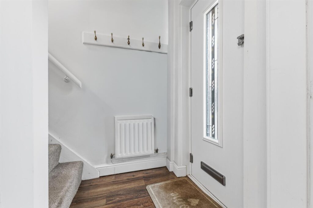 Argles Road, Leek, Staffordshire, ST13 6PQ