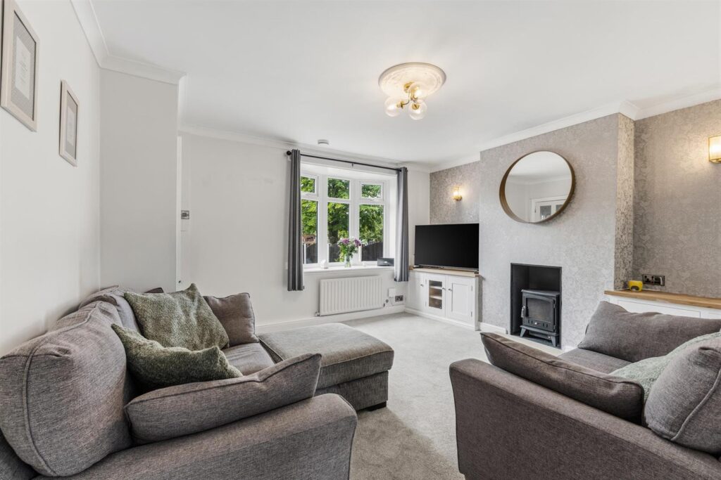 Argles Road, Leek, Staffordshire, ST13 6PQ