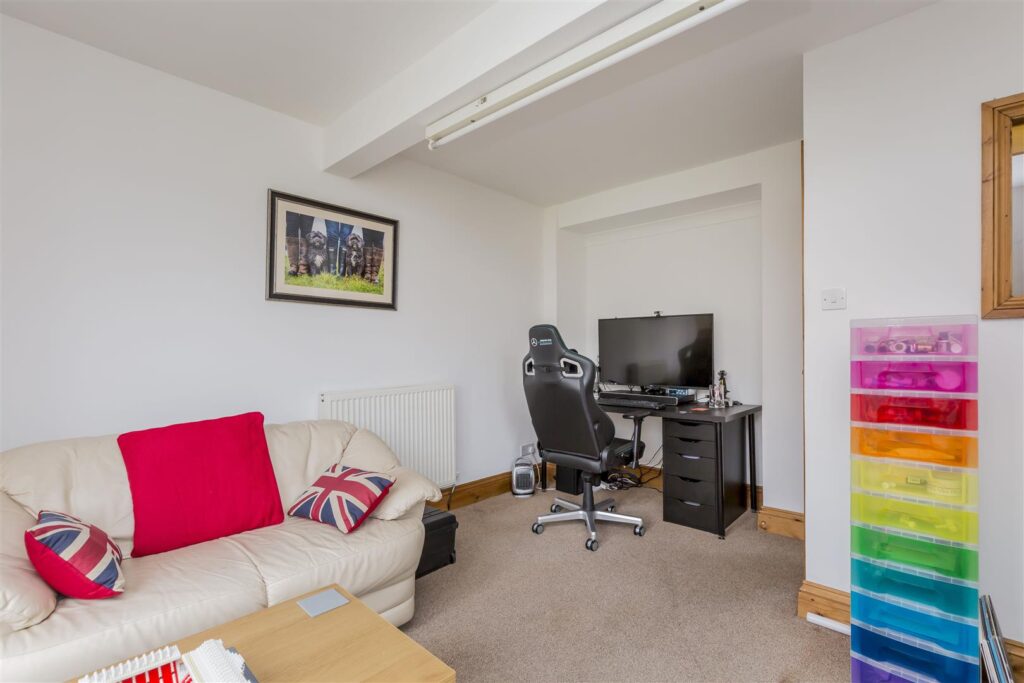 Lockerbie Close, Leek, Staffordshire, ST13 5DD
