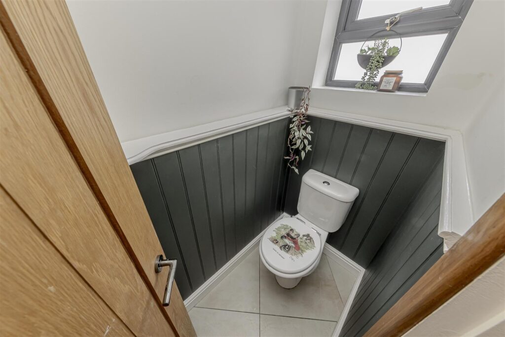 Dilhorne Road, Caverswall, Staffordshire, ST11 9EZ