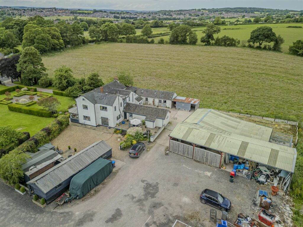Dilhorne Road, Caverswall, Staffordshire, ST11 9EZ