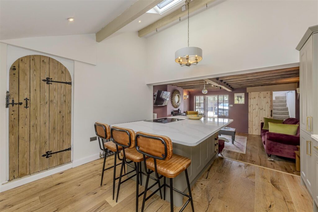 Windmill Hill, Rough Close, Staffrodshire, ST3 7PJ