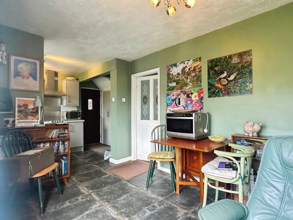 Priory Avenue, Leek, Staffordshire, ST13 6QJ