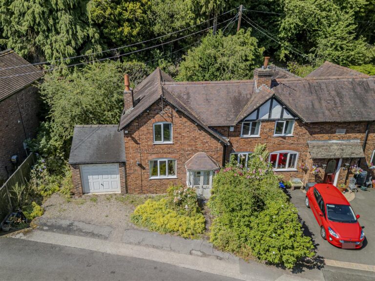 Woodside Cottages, Churnet View Road, Oakamoor, Staffordshire, ST10 3AE