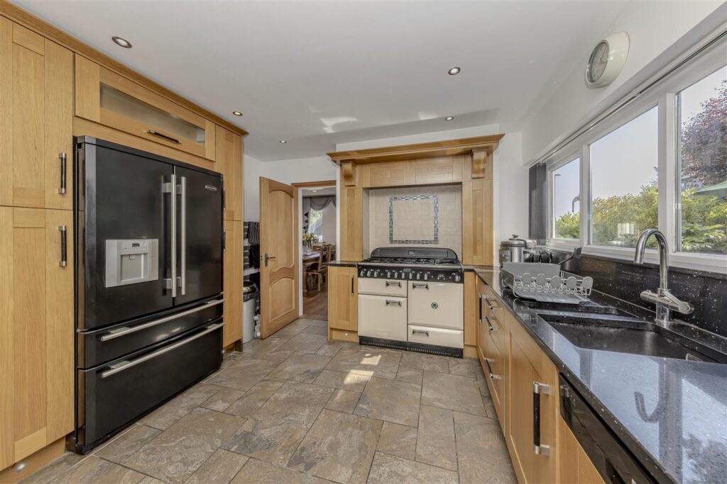 Woodstone Avenue, Endon, Staffordshire, ST9 9DL