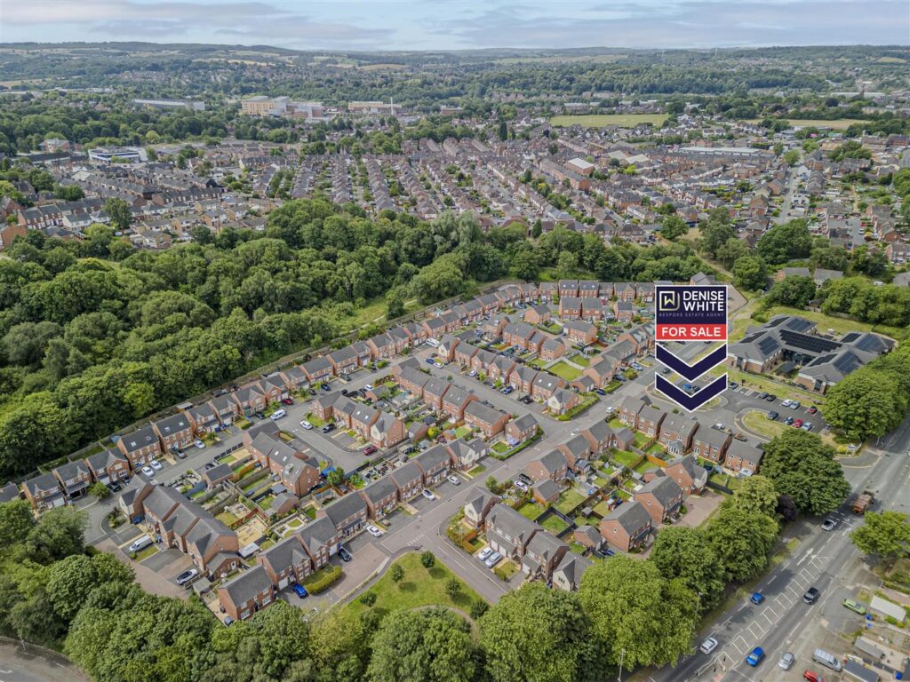 Robert Knox Way, Hartshill, Stoke-On-Trent, ST4 6FD