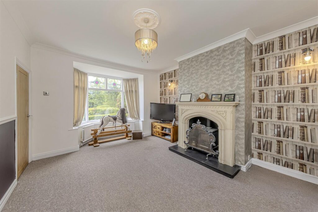 Dilhorne Road, Caverswall, Staffordshire, ST11 9EZ