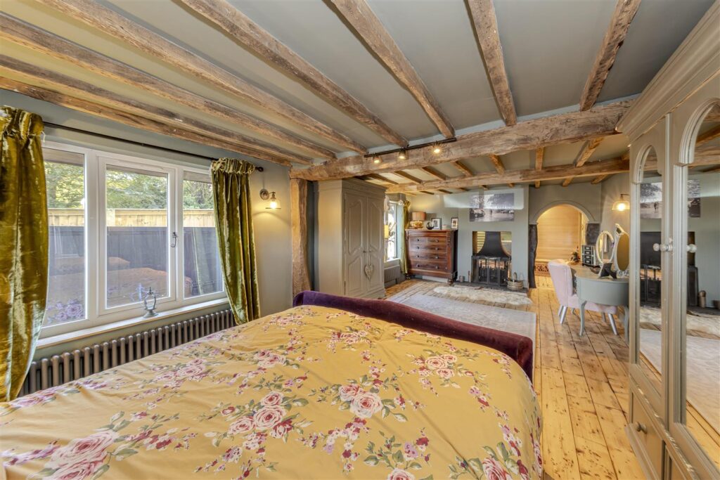Windmill Hill, Rough Close, Staffrodshire, ST3 7PJ