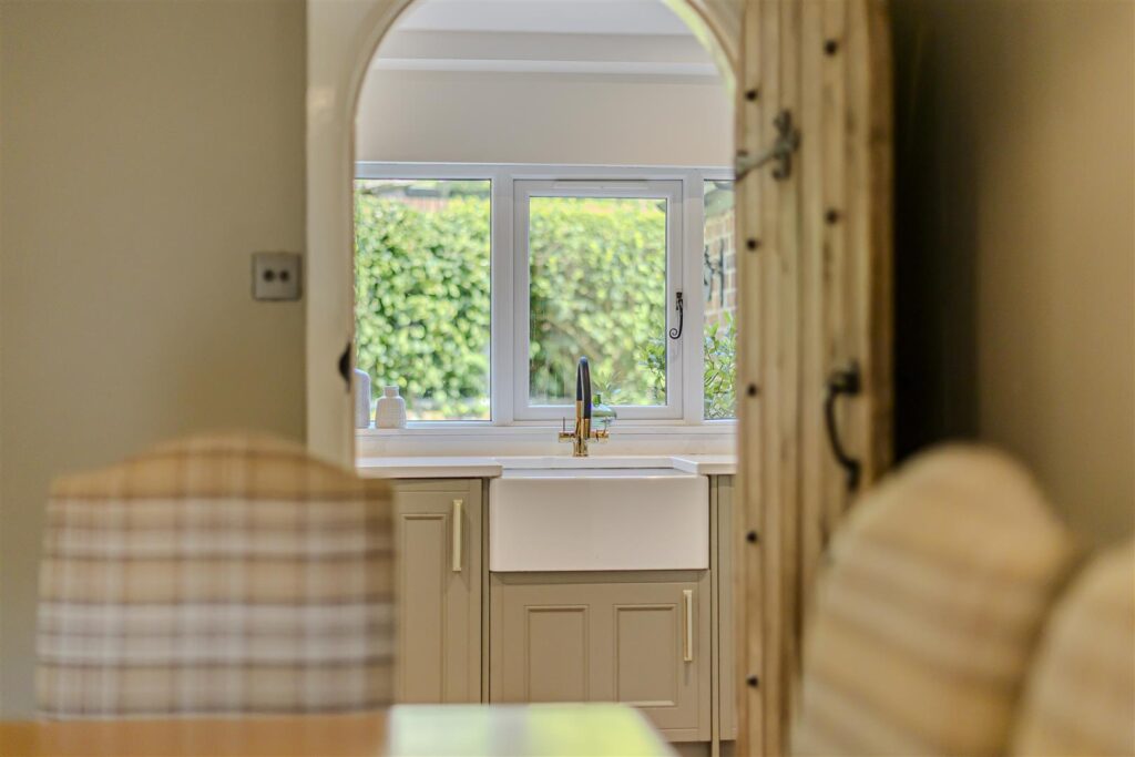 Windmill Hill, Rough Close, Staffrodshire, ST3 7PJ