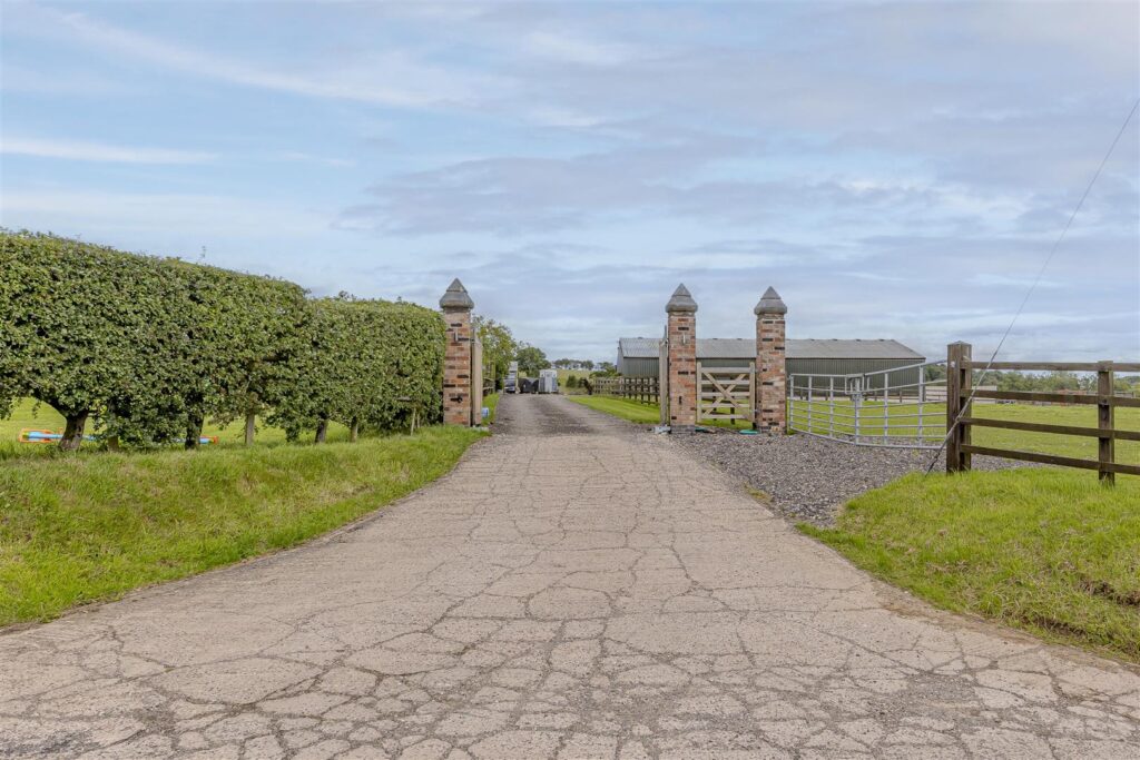 Dilhorne Road, Caverswall, Staffordshire, ST11 9EZ
