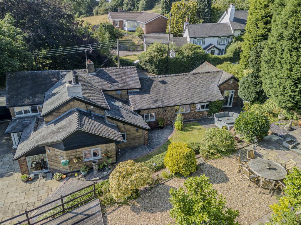 Windmill Hill, Rough Close, Staffrodshire, ST3 7PJ