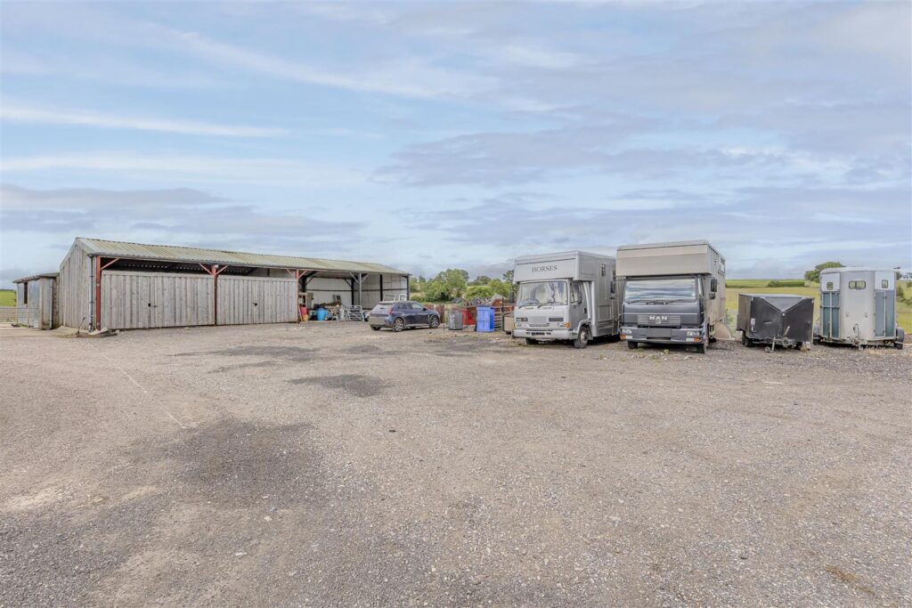 Dilhorne Road, Caverswall, Staffordshire, ST11 9EZ