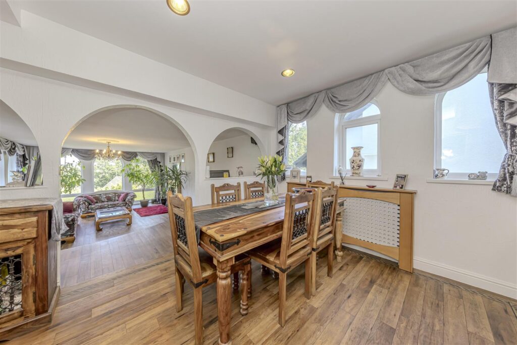 Woodstone Avenue, Endon, Staffordshire, ST9 9DL