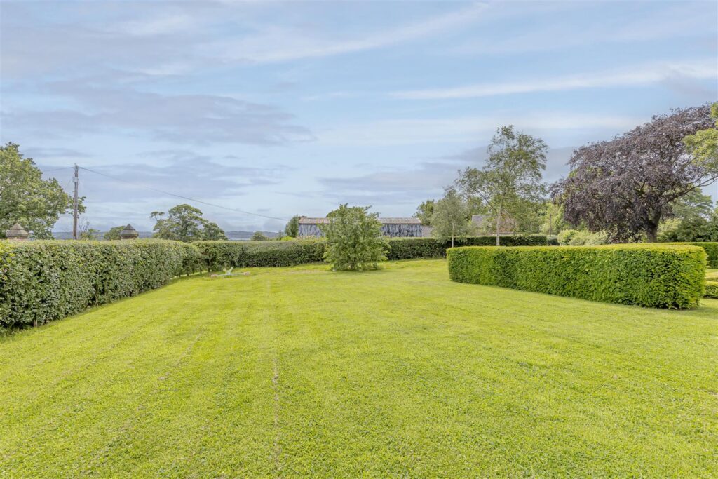 Dilhorne Road, Caverswall, Staffordshire, ST11 9EZ