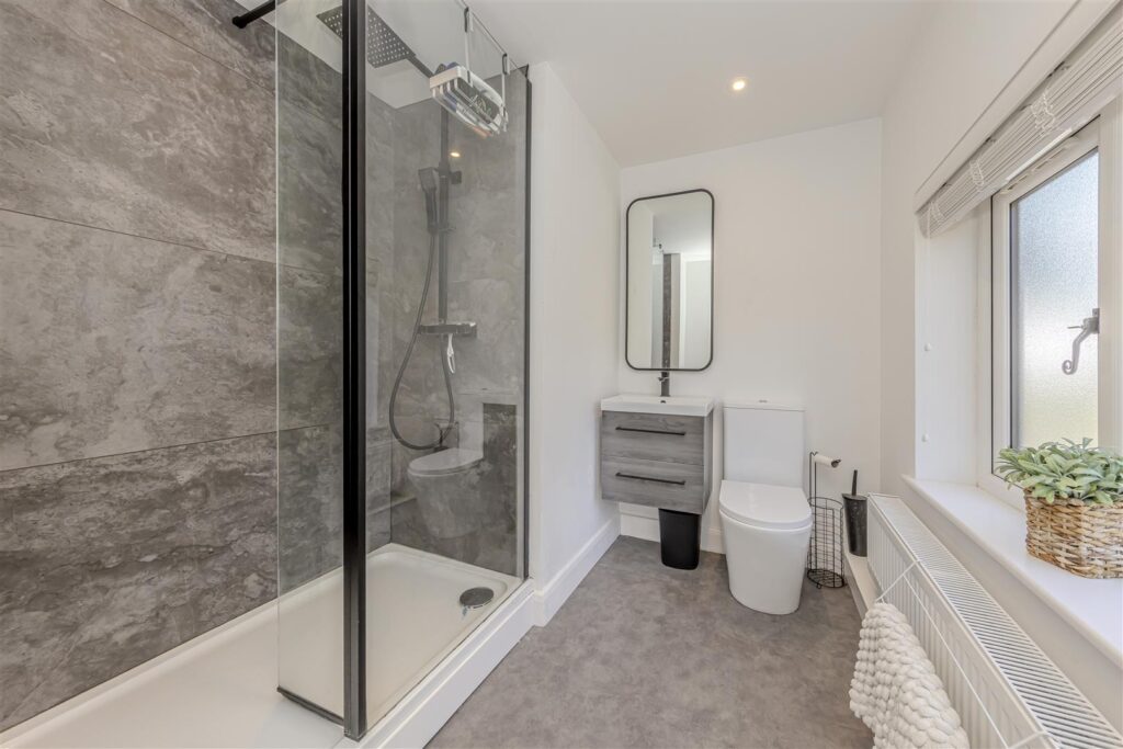 Windmill Hill, Rough Close, Staffrodshire, ST3 7PJ