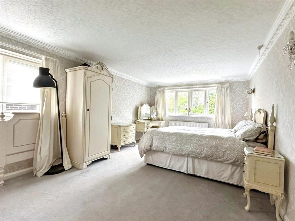 Whiston Eaves Lane, Whiston, Staffordshire, ST10 2JB