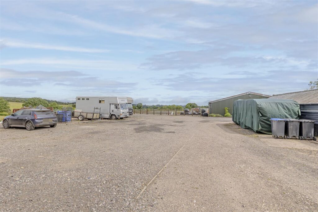 Dilhorne Road, Caverswall, Staffordshire, ST11 9EZ