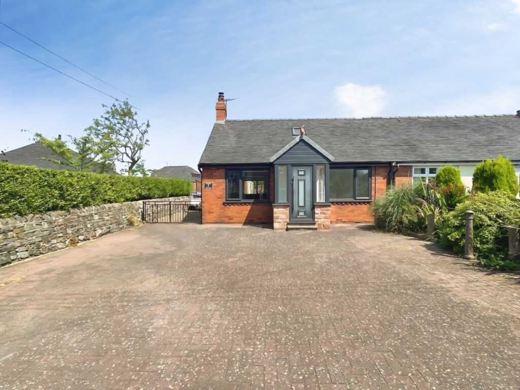 Folly Lane, Cheddleton, Leek, Staffordshire, ST13 7DA