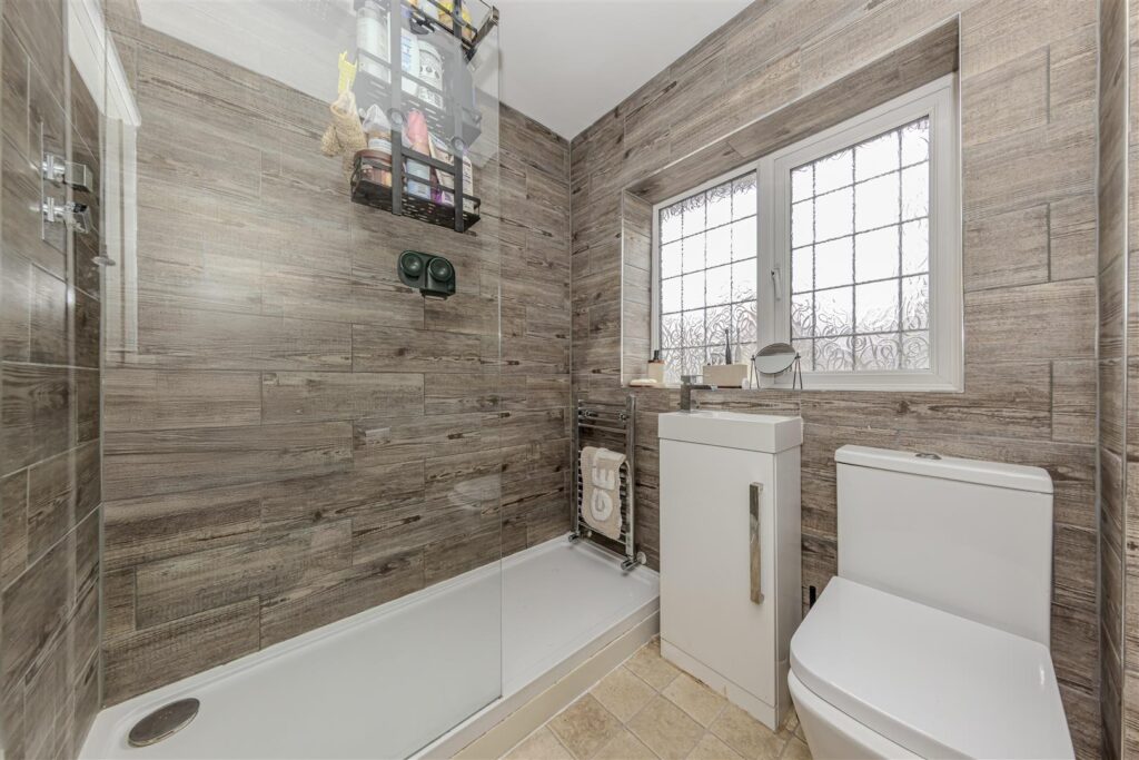 Radley Way, Werrington, Staffordshire, ST9 0JN