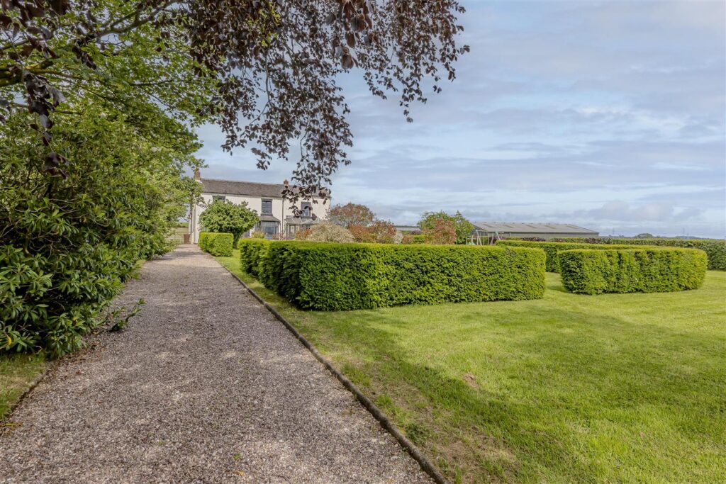 Dilhorne Road, Caverswall, Staffordshire, ST11 9EZ