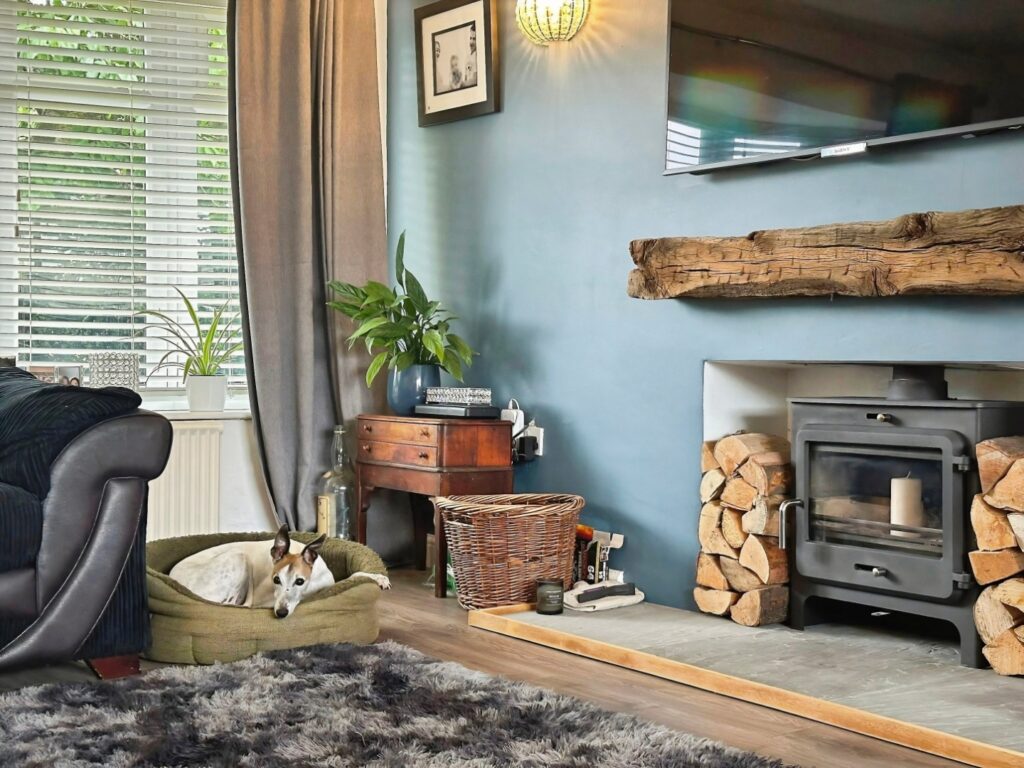 Davenport Close, Leek, Staffordshire, ST13 8NU