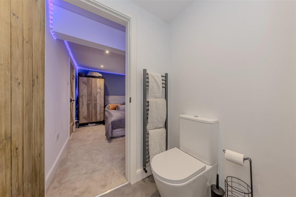 Windmill Hill, Rough Close, Staffrodshire, ST3 7PJ