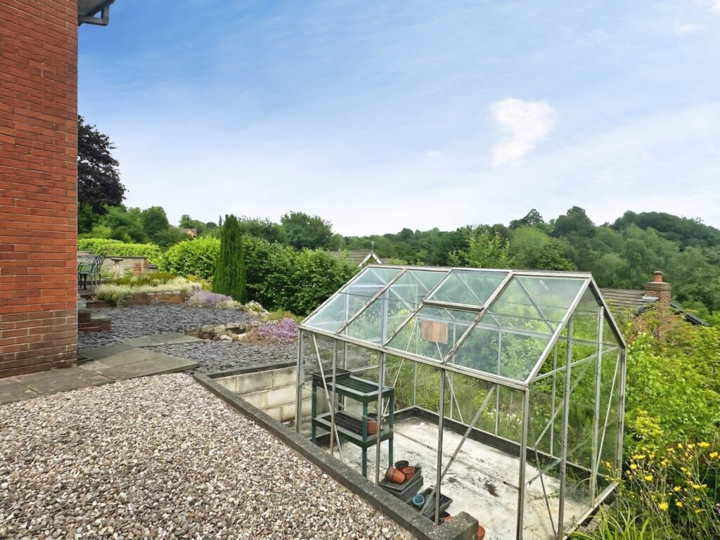 Ballington View, Leek, Staffordshire, ST13 5SF