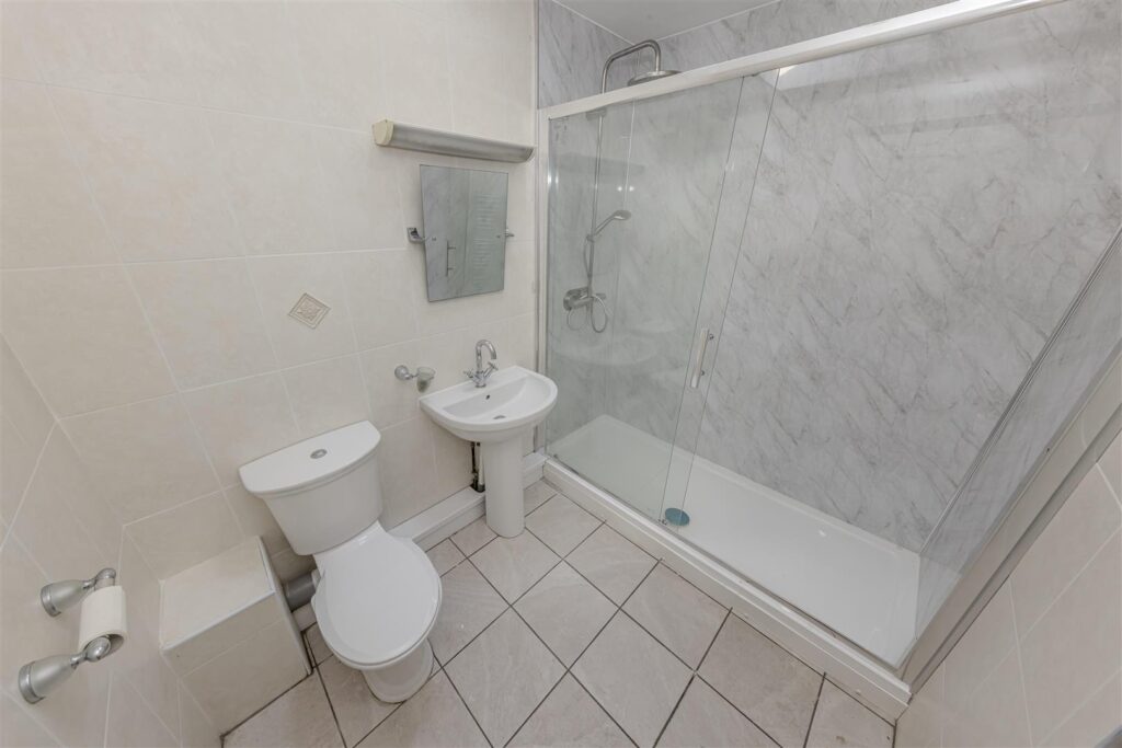 Windmill Hill, Rough Close, Staffrodshire, ST3 7PJ