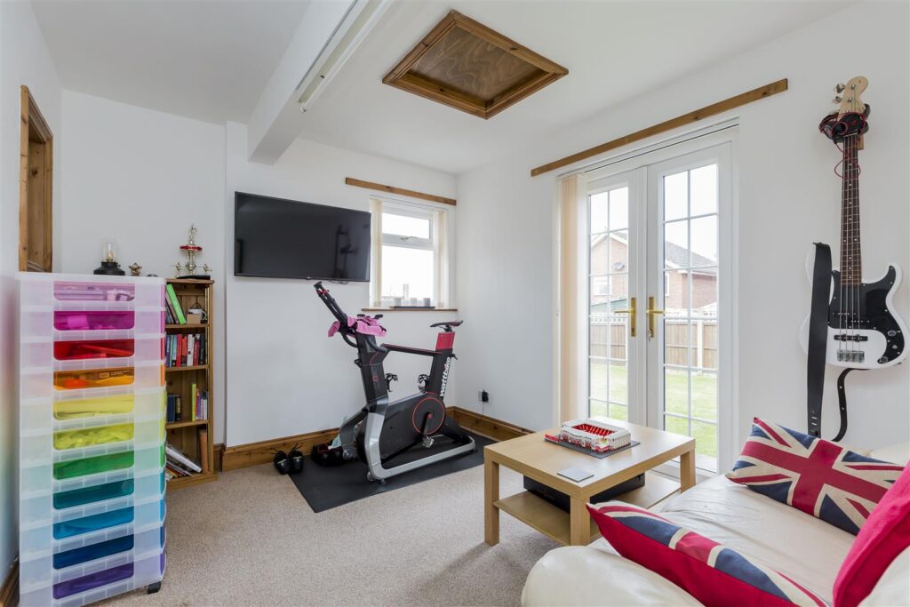 Lockerbie Close, Leek, Staffordshire, ST13 5DD